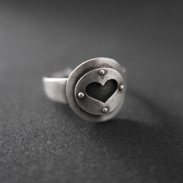 Adjustable Heart Ring - DeZigner Studio